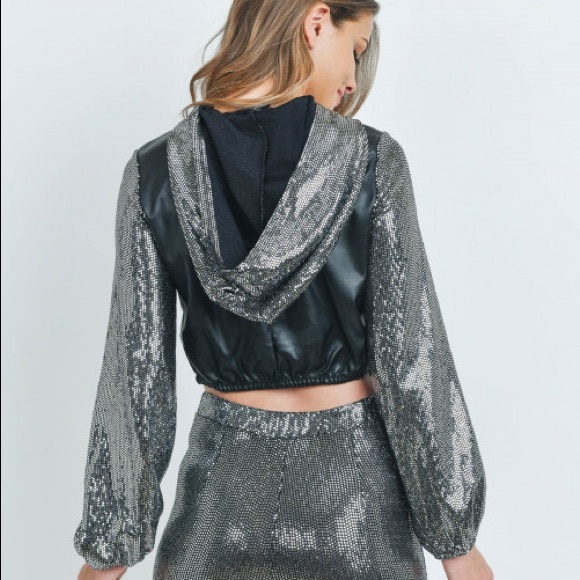 Metallic Hooded Crop Top Jacket - Picture 3 of 7